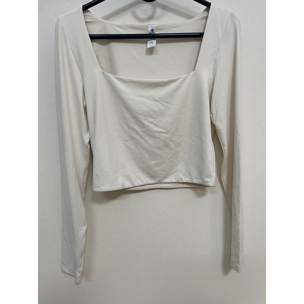 90 Degree by Reflex Contour Olivia Crop Square Neck Top Cream Long Sleeve M